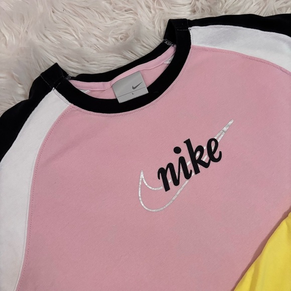 Nike | vintage Y2K slim fitted tshirts athletic athleisure street - Picture 4 of 5